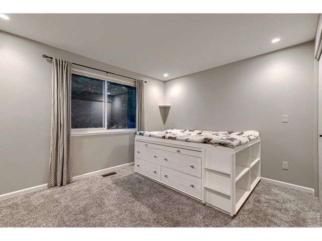 545 Catalpa Ct, Louisville, CO 80027