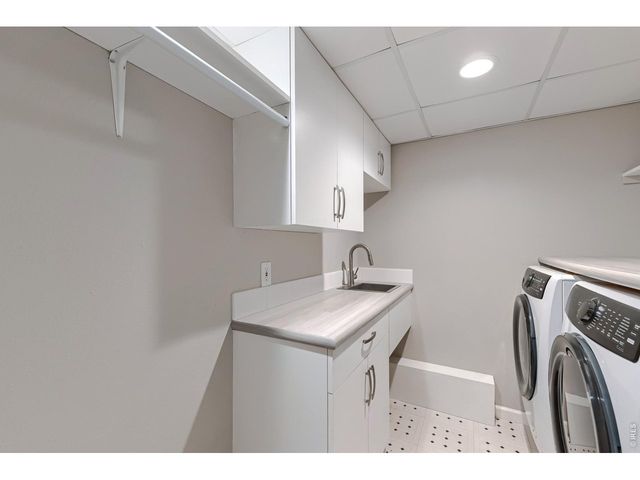 545 Catalpa Ct, Louisville, CO 80027