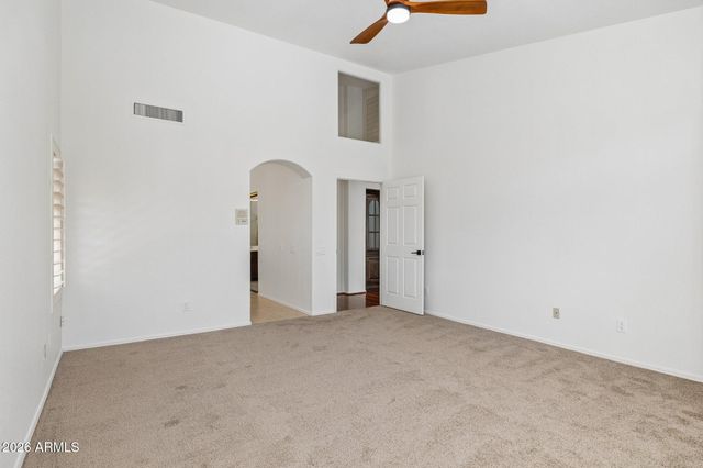 5637 E BEVERLY Lane, Scottsdale, AZ 85254