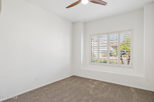 5637 E BEVERLY Lane, Scottsdale, AZ 85254