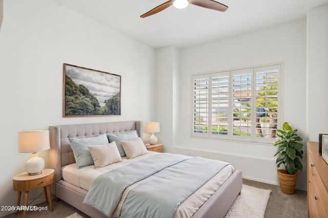 5637 E BEVERLY Lane, Scottsdale, AZ 85254