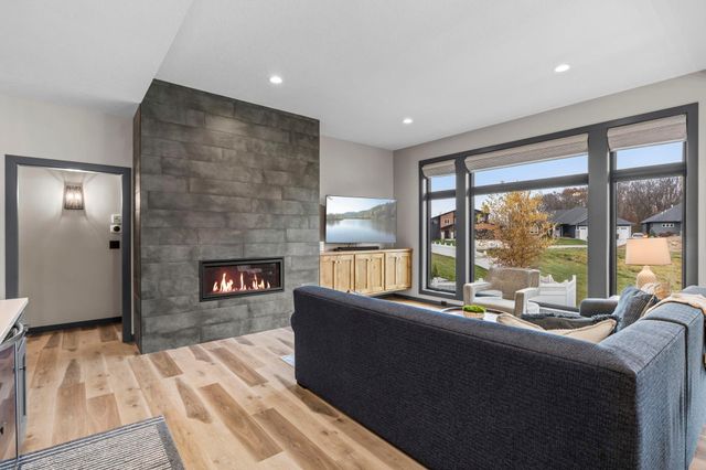 603 Eastland Avenue SE, New Prague, MN 56071