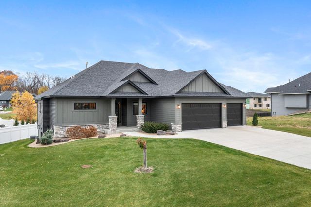 603 Eastland Avenue SE, New Prague, MN 56071