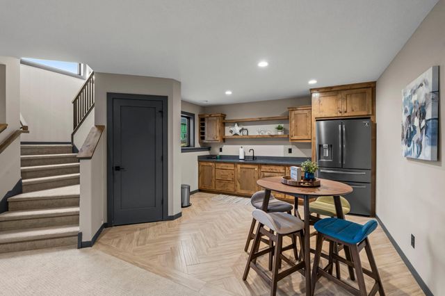 603 Eastland Avenue SE, New Prague, MN 56071