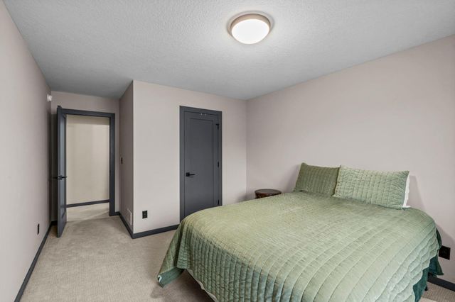 603 Eastland Avenue SE, New Prague, MN 56071