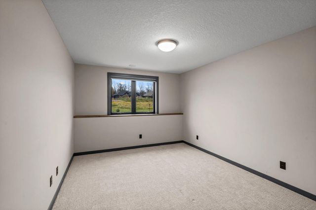 603 Eastland Avenue SE, New Prague, MN 56071