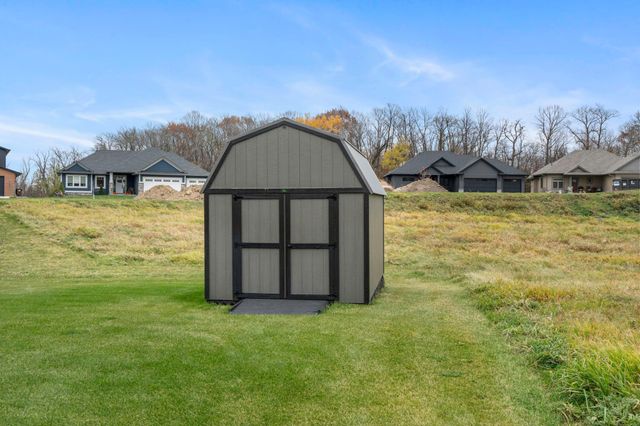 603 Eastland Avenue SE, New Prague, MN 56071