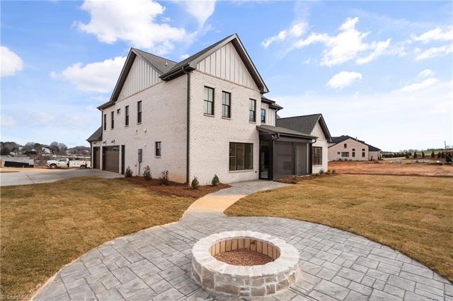 744 Royal Jasmine Court, Winston-salem, NC 27106