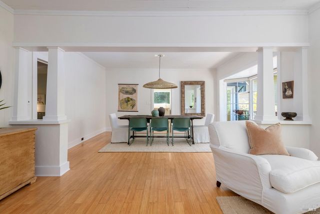 132 Meernaa Ave, Fairfax, CA 94930