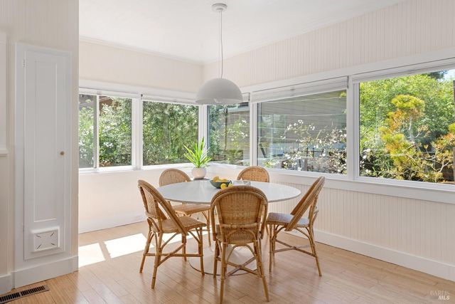 132 Meernaa Ave, Fairfax, CA 94930