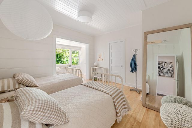 132 Meernaa Ave, Fairfax, CA 94930