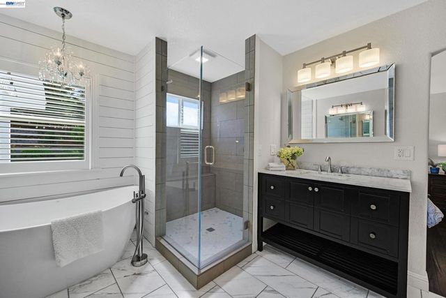 2264 Stonebridge Rd, Livermore, CA 94550