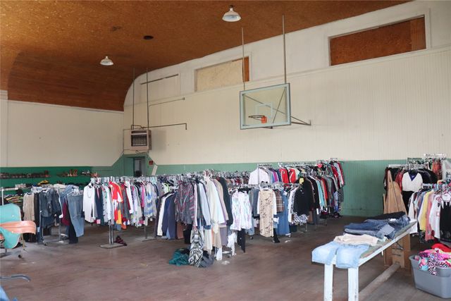 6005 FM 8, Desdemona, TX 76445
