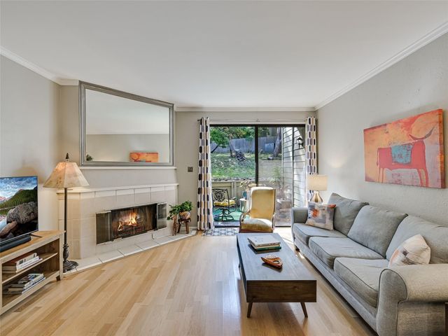 1804 Capital PKWY 18, Austin, TX 78746