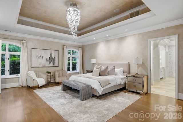 4231 Fox Brook Lane, Charlotte, NC 28211