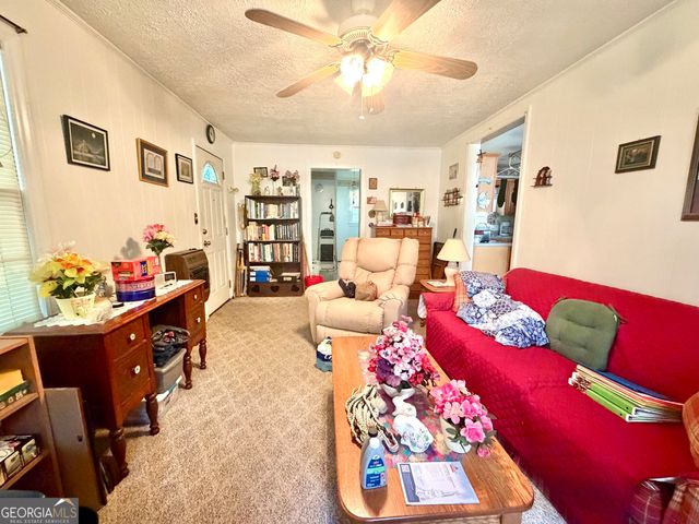 5750 Brenda Drive SW, Mableton, GA 30126