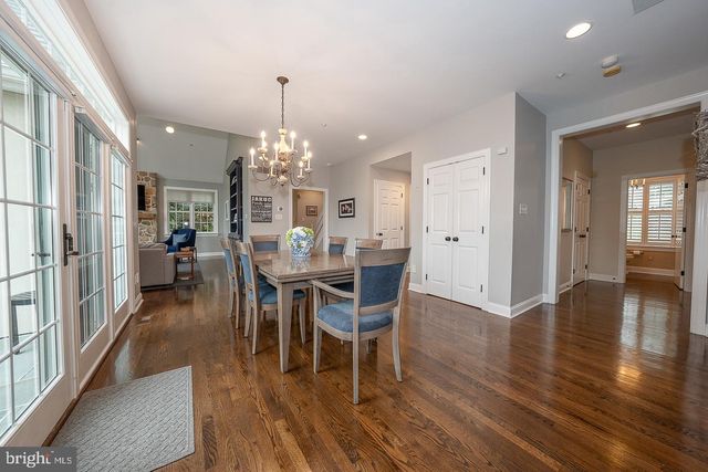 16 HARRISON DR, Newtown Square, PA 19073