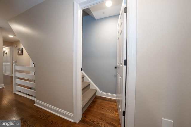 16 HARRISON DR, Newtown Square, PA 19073