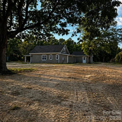 49354 Reeves Island Road, Misenheimer, NC 28109