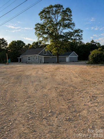 49354 Reeves Island Road, Misenheimer, NC 28109