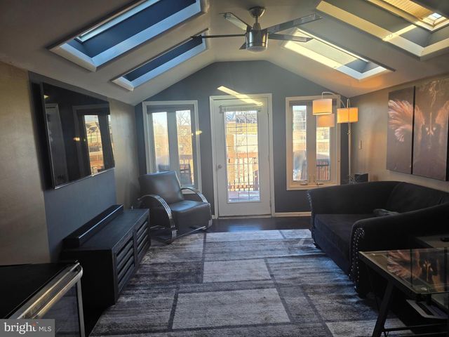 1139 SCOTT ST, Baltimore, MD 21230