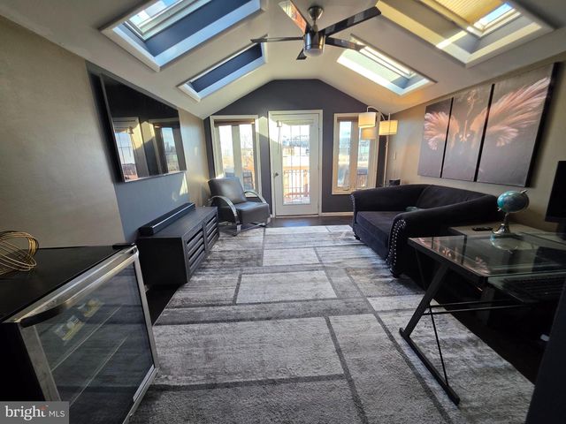 1139 SCOTT ST, Baltimore, MD 21230