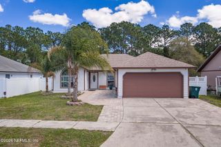 2333 LUANA Drive E, Jacksonville, FL 32246