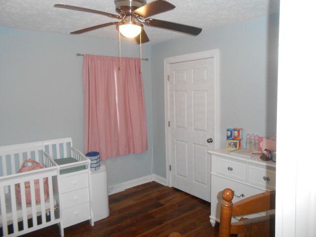 145 Tabor Road, Jeffersonville, KY 40337
