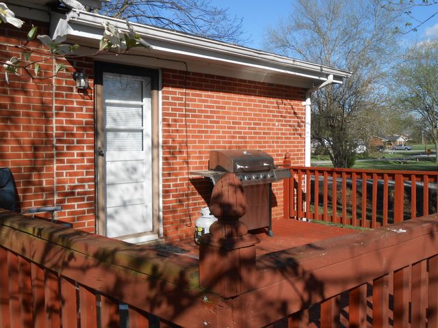 145 Tabor Road, Jeffersonville, KY 40337