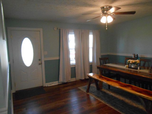 145 Tabor Road, Jeffersonville, KY 40337