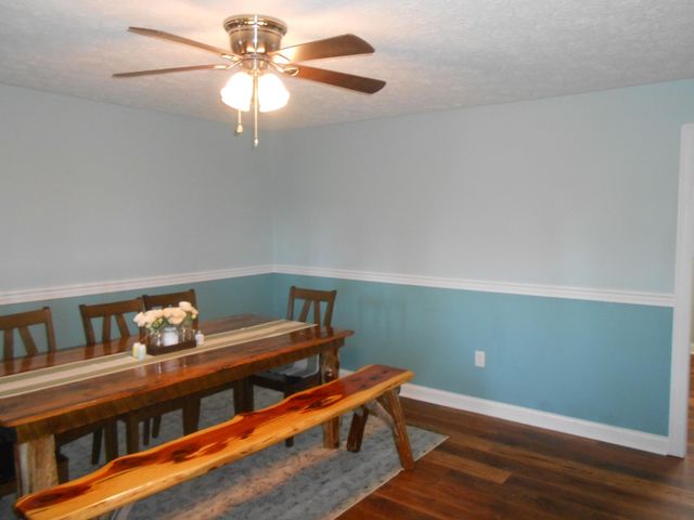 145 Tabor Road, Jeffersonville, KY 40337