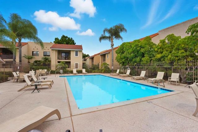 10174 Camino Ruiz 46, Mira Mesa, CA 92126