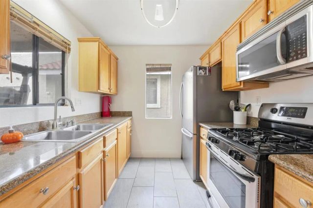 10174 Camino Ruiz 46, Mira Mesa, CA 92126