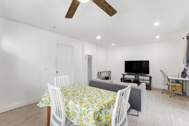 10174 Camino Ruiz 46, Mira Mesa, CA 92126