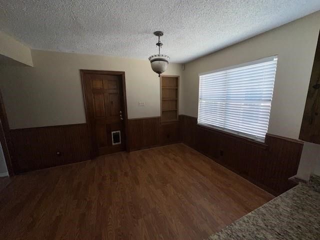 1586 Stainback Road, Red Oak, TX 75154