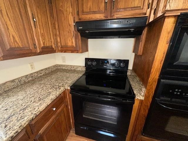 1586 Stainback Road, Red Oak, TX 75154