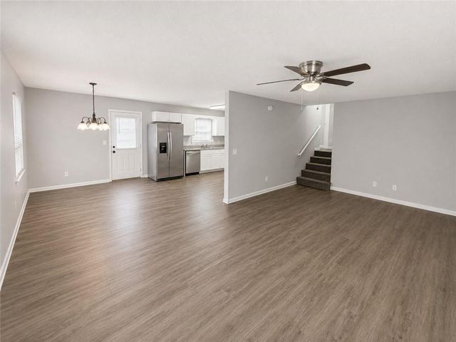 17 Winchester Drive, Euharlee, GA 30145