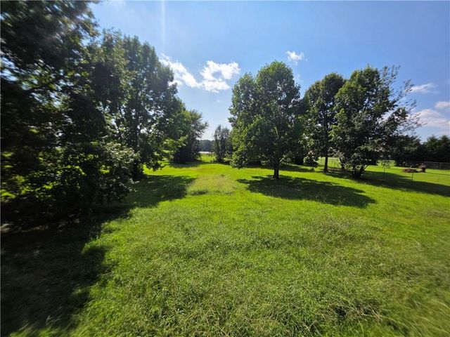 17 Winchester Drive, Euharlee, GA 30145