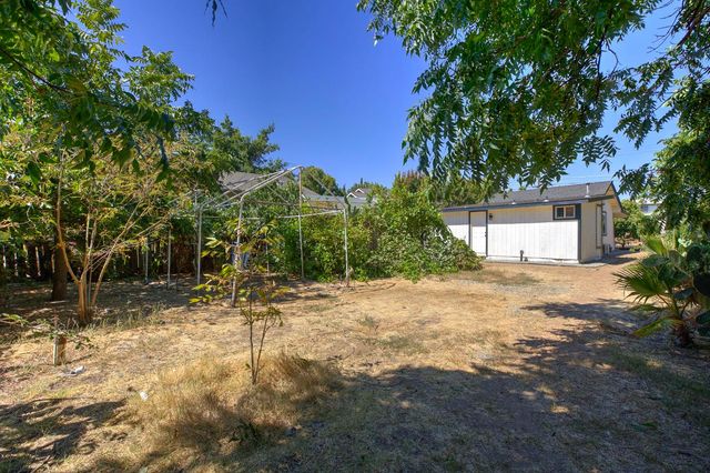 2328 Boxwood St, Sacramento, CA 95815