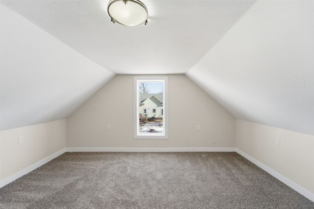 1116 1st Avenue W, Newton, IA 50208