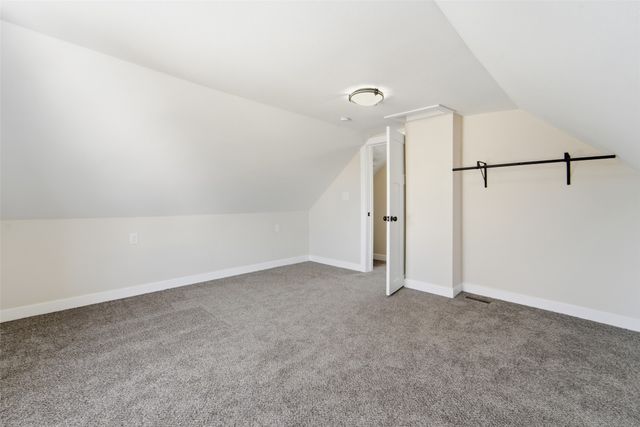 1116 1st Avenue W, Newton, IA 50208