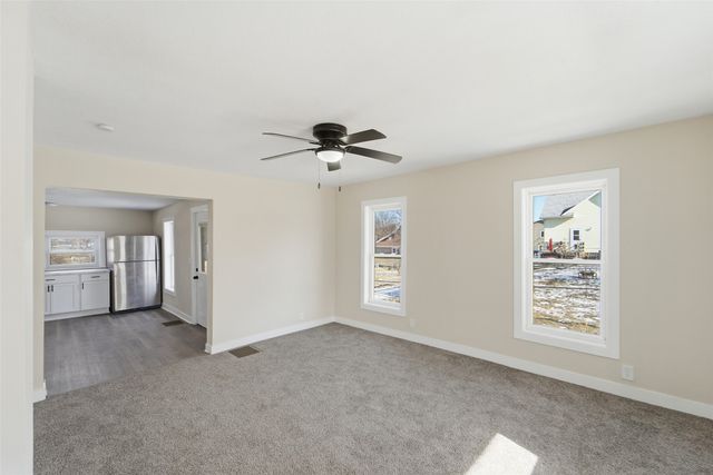 1116 1st Avenue W, Newton, IA 50208