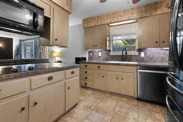 5230 CATSKILLS DRIVE, Wichita Falls, TX 76310