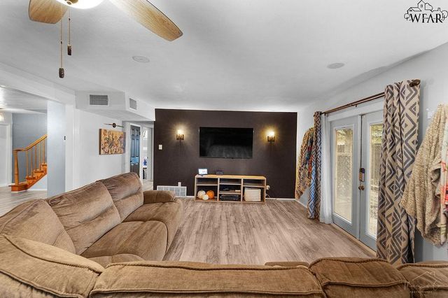 5230 CATSKILLS DRIVE, Wichita Falls, TX 76310