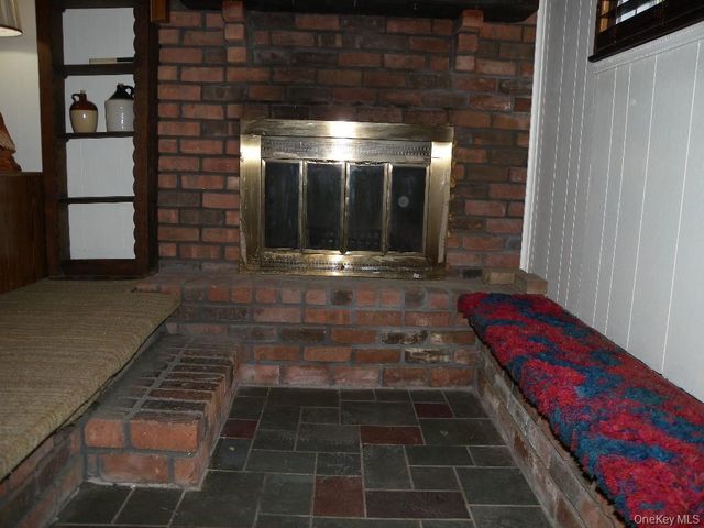 43 Washington Heights Street, Selden, NY 11784