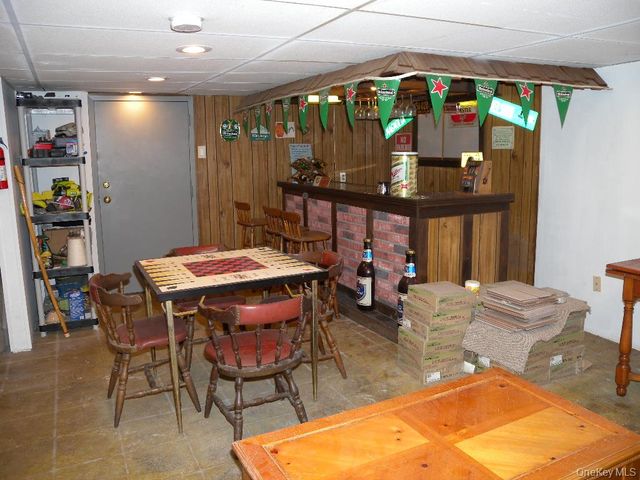 43 Washington Heights Street, Selden, NY 11784