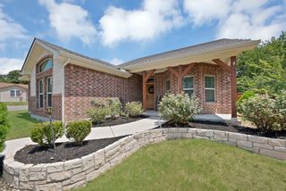 1216 N Elm Street, Weatherford, TX 76086