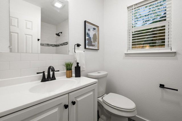 9704 Oriole DR, Austin, TX 78753