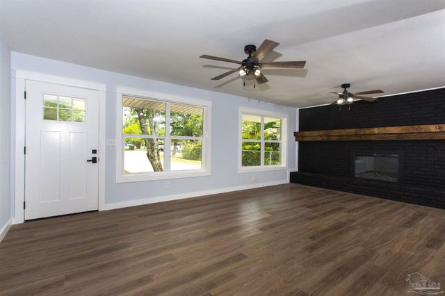 5711 Almax Ct, Pensacola, FL 32506