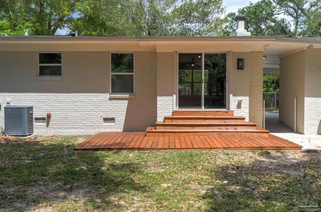 5711 Almax Ct, Pensacola, FL 32506